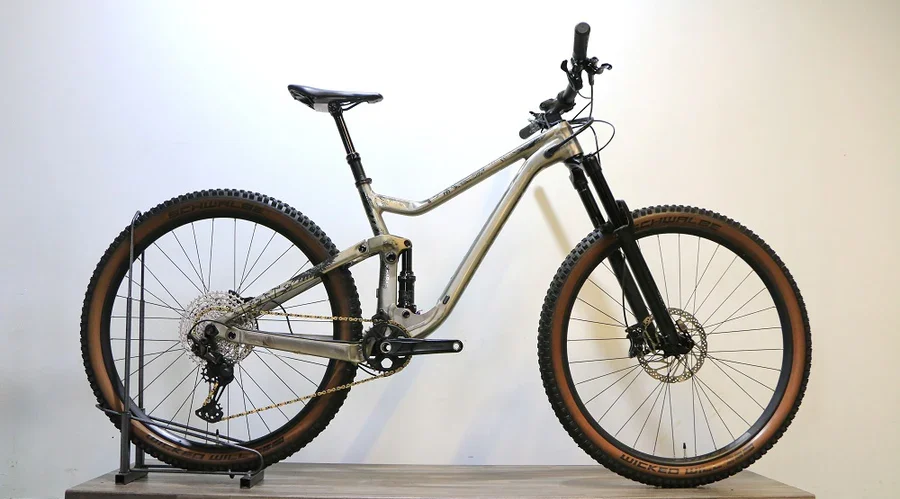 scott genius 950 medium (pre owned) SCOTT Genius 950 Medium (Pre-Owned)